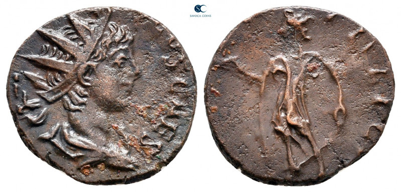 Tetricus II, as Caesar AD 273-274. Treveri
Antoninianus Æ

17 mm, 1,90 g

...