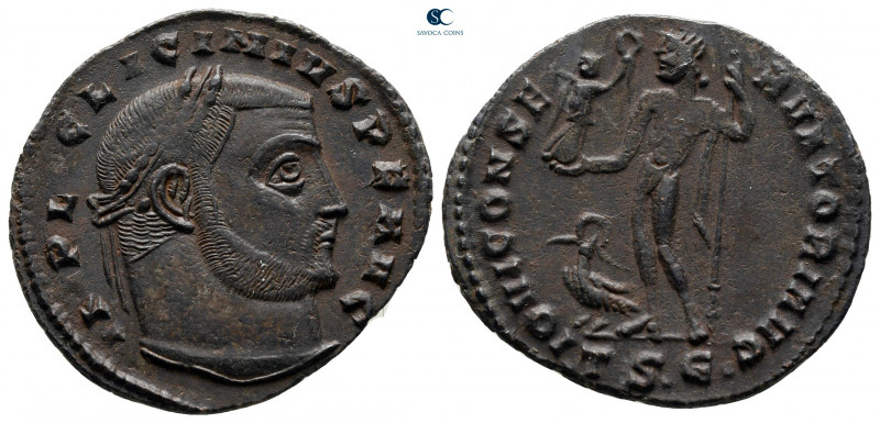 Licinius I AD 308-324. Thessalonica
Follis Æ

24 mm, 3,20 g



very fine