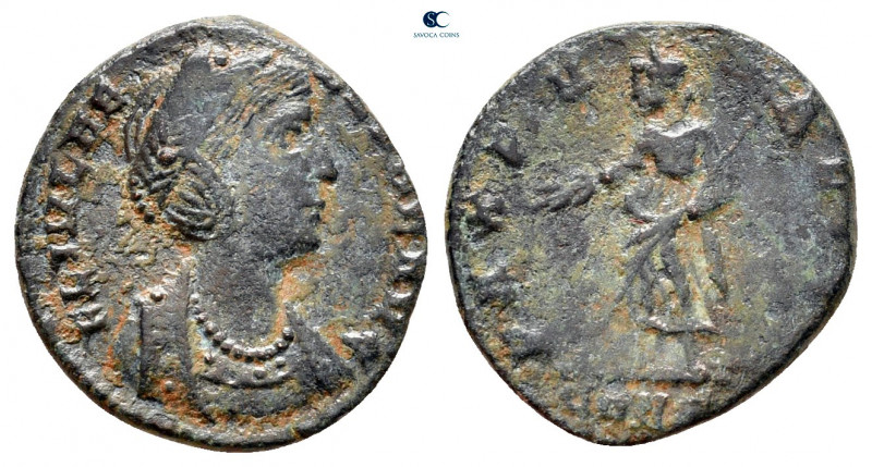 Helena. Augusta AD 324-3230. Constantinople
Follis Æ

15 mm, 1,55 g



ve...