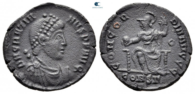 Gratian AD 375-383. From the Tareq Hani collection. Constantinople
Follis Æ

...