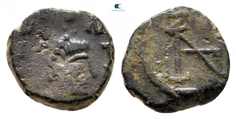 Zeno, second reign AD 476-491. Uncertain mint
Nummus Æ

8 mm, 0,84 g



n...