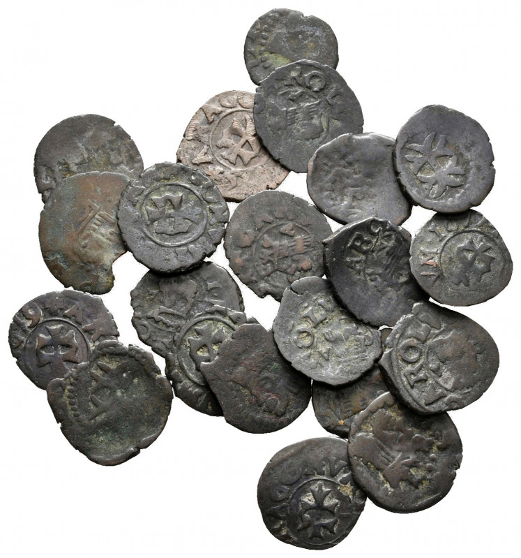 Lot of ca. 21 medieval bronze coins / SOLD AS SEEN, NO RETURN! 

nearly very f...