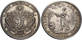 SCHWEIZ. GENF/GENÈVE. Medaillen. Schulprämie in Silber o. J. (um 1750). 31.01 g. Meier 219. Selten / Rare. Gutes vorzüglich / Good extremely fine.