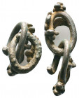 Ancient Roman pair of silver fibulas . c. 1st-2nd century AD.

Condition: Very Fine




Weight: 11.7 gr
Diameter: 27 mm