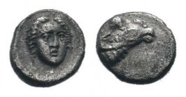 ASIA MINOR.Uncertain.6th-5th Century BC.AR Obol.Head of Apollo facing slightly right / Head of griffin left.Good very fine.

Weight : 0.2 gr

Diameter...