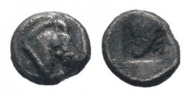 AEOLIS.Kyme.Circa 480-450 BC.AR Obol.Head of horse to right / Incuse square.Klein 334.Good very fine.

Weight : 0.2 gr

Diameter : 6 mm
