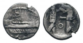 SAMARIA.Circa 400-300 BC.AR Obol. Sidonian galley to left over waves / Persian king fighting lion, O between.HGC 10, 399.Fine.

Weight : 0.5 gr

Diame...