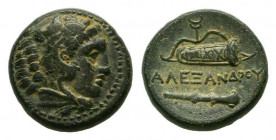 KINGS of MACEDON. Alexander III. 336-323 BC. Uncertain mint in Macedon.AE Bronze.Head of Herakles right, wearing lion skin / ΑΛΕΞΑΝΔΡΟΥ, bow, quiver a...