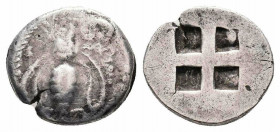 IONIA.Ephesos.500-420 BC.AR Drachm.Bee / Quadripartite incuse square.SNG Kayhan I 140.Very fine.

Weight : 2.9 gr

Diameter : 14 mm