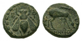 IONIA.Ephesus.2nd-1st Century. BC.AE Bronze.E-Φ / bee within laurel wreath MHINOΦIΛOΣ, Stag grazing right, quiver above.Fine.

Weight : 4.4 gr

Diamet...