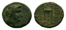 IONIA. Kolophon.Circa 285-190 BC.AE Bronze.Laureate head of Apollo right / KOΛOΦΩ AΠOΛΛΩNO, Tripod.Milne 161A.Fine.

Weight : 1.3 gr

Diameter : 13 mm...