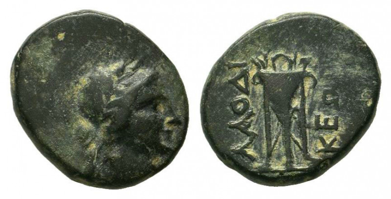 PHRYGIA.Laodicea.Circa 133-80 BC.AE Bronze. Laureate head of Apollo right / ΛAOΔ...
