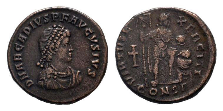 THEOPHILUS. 830-842 AD. Constantinople mint.AE Follis. ThEOFIL bASIL, crowned, t...