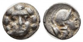Pisidia. Selge circa 350-300 BC.
Obol AR
10mm., 0.96 g.
Facing gorgoneion / Helmeted head of Athena right; astragalos to left.
SNG France 1930; SNG As...