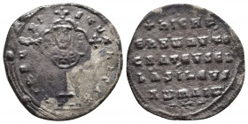 John I Zimisces. 969-976. AR Miliaresion (22mm, 2.81 g). Constantinople mint. Cross crosslet set upon globus above two steps; in central medallion, cr...