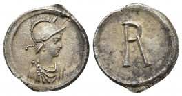 Justinian I. 527-565. AR Half Siliqua (1.13 g, 12mm). Commemorative issue. Constantinople mint. Struck 536/7(?). Helmeted and draped bust of Roma righ...