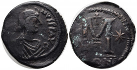 Justin I. 518-527. Æ 40 Nummi – Follis (33mm, 23.05 g). Constantinople mint, 3rd officina. D N IVSTI NVS P P AVC, diademed, draped, and cuirassed bust...