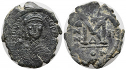 Maurice Tiberius. 582-602. AE follis (30 mm, 12.18 g). Constantinople mint, struck 583/4 (regnal year 2=583/4). D N mAVRIC TIb PP AVG, helmeted and cu...