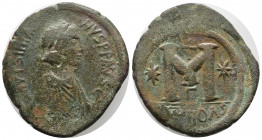 Justinian I. 527-565. Æ Follis (34mm, 15.85 g). Theoupolis (Antioch) mint, 3rd officina. Struck 536-537. Diademed, draped, and cuirassed bust right / ...