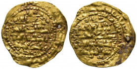 ISLAMIC COINS. Persia (Pre-Seljuq). Ghaznavids. Gold dinar to identify precisely. 4,02gr, 27mm. Holed.