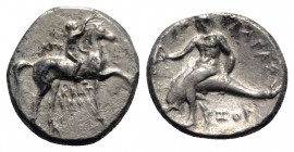Southern Apulia, Tarentum, c. 302-280 BC. AR Nomos (19mm, 7.63g, 1h). Youth on horseback r., crowning horse; AΓΩ to l., KPAT/INOΣ below. R/ Phalanthos...