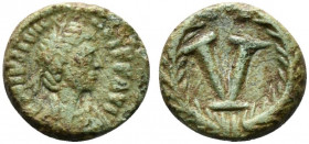 Justinian I (527-565). Æ 5 Nummi (12mm, 2.14g, 6h). Imitative (Sicilian?) mint, 538-565. Diademed, draped and cuirassed bust r. R/ Large V within wrea...