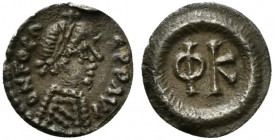 Phocas (602-610). AR Quarter Siliqua – 120 Nummi (10mm, 0.39g, 5h). Ravenna. Diademed and draped bust r.; cross above diadem. R/ Large ΦK within wreat...