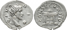 DIVUS ANTONINUS PIUS (Died 161). Antoninianus. Rome. Struck under Trajanus Decius (249-251)