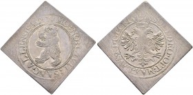 SCHWEIZ. ST. GALLEN. Die Münzen von Stadt und Kanton St. Gallen. Halbtalerklippe 1620, St. Gallen. Immer vom selben Stempelpaar wie der Halbtaler. 14....