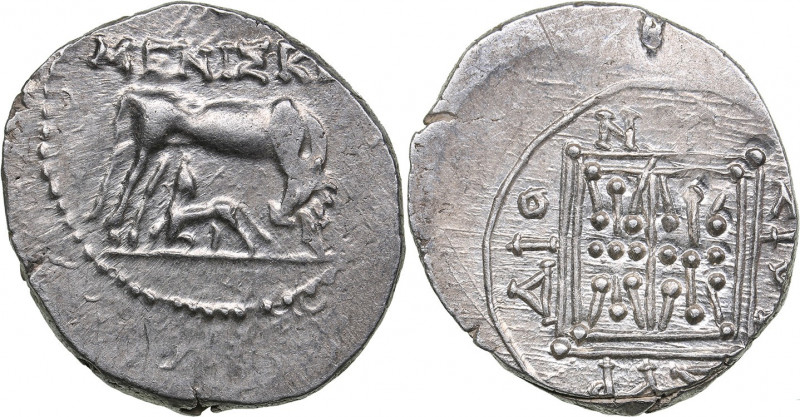 Illyria - Apollonia - Meniskos AR Drachm (circa 275-48 BC)
3.26 g. 20mm. AU/UNC...