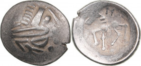 Celts in Eastern Europe - AR Tetradrachm. Sattelkopfpferd Type. Circa 3rd - 2nd century BC
6.06 g. 24mm. VF-/VF Celticised, bearded head of Zeus to r...