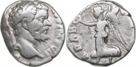 Roman Empire Denar 195-196 - Septimius Severus (193-211 AD)
3.06 g. 16mm. F+/F L SEPT SEV PERT AVG IMP VII/ ARAB ADIAB COS II P P. RIC 64; C. 50.