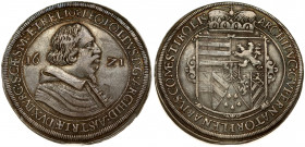 Austria 1 Thaler 1621 Hall. Leopold V Archduke of Austria (1619-1632) Averse :Bare-headed bust right. Reverse: Crowned and garnished Arms. Silver. Nic...