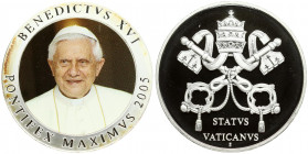 Italy Vatican City 2005 Papal Insignia. Commemorative Coin. Pope Benedict XVI. COA. Bronze silvered. Weight approx: 28.04 g. Diameter: 40 mm