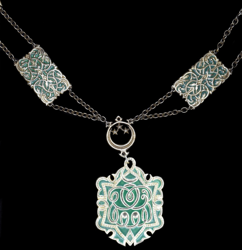 Egypt, Collar of Fuad I, in bronze-gilt and green enamel, the twelve-link collar...