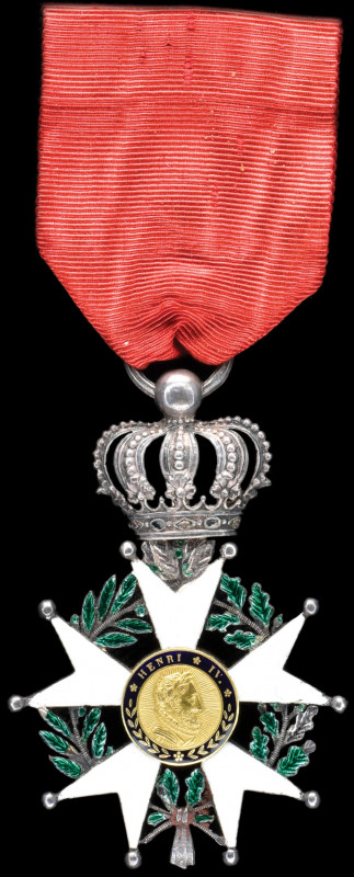 France, Légion d’Honneur, Second Restoration, Knight’s breast badge, in silver a...