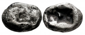 Lydia. Time of Kroisos to Darios I. 1/2 stater. 550-520 BC. Sardes. (SNG Kayhan-1024-1026). (Carradice-3). Anv.: Confronted foreparts of lion right an...