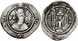 Sassanid Empire. Kavadh I. Drachm. 488-531 AD. (Göbl-189 similar). Ag. 3,92 g. VF. Est...30,00. 


 SPANISH DESCRIPTION: Imperio Sasánida. Kavadh I...