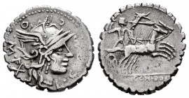 Cosconius. L. Cosconius M.f. Denarius. 118 BC. Narbo. (Ffc-652). (Craw-282/2). (Cal-514). Anv.: L. COSCO. M. F. X around head of Roma right. Rev.: Bit...