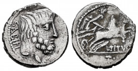 Titurius. L. Titurius L.f. Sabinas. Denarius. 89 BC. Rome. (Ffc-1149). (Craw-344/3). (Cal-1306). Anv.: Head of Tatius right, SABIN behind. Rev.: Victo...