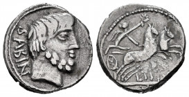 Titurius. L. Titurius L.f. Sabinas. Denarius. 89 BC. Rome. (Ffc-1149). (Craw-no cita). (Cal-1306). Anv.: Head of Tatius right, SABIN behind. Rev.: Vic...