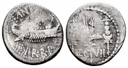 Mark Antony. Denarius. 32-31 BC. Mint moving. (Ffc-38). (Craw-544/20). (Cal-185). Anv.: ANT. AVG. III. VIR. R.P.C. praetorian galley right. Rev.: LEG....