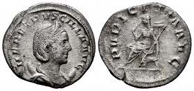 Herennia Etruscilla. Antoninianus. 250 AD. Rome. (Ric-IV 59b). (Rsc-19). Anv.: PVDICITIA AVG, Pudicitia seated to left, drawing veil from face and hol...