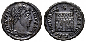 Constantinus I. Follis. 328-329 AD. Siscia. (Ric-214). Anv.: CONSTANTINVS AVG, laureate head right. Rev.: PROVIDENTIAE AVGG, camp gate with six rows, ...