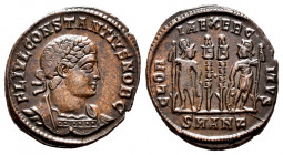 Constantinus I. Follis. 330-335 AD. Antioch. (Ric-110). Rev.: GLORIA EXERCITVS. Two soldiers with spears and shields, including two banners. In exergu...