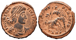Constantius II. Maiorina. 350-355 AD. Antioch. (Ric-135). Anv.: D N CONSTANTIVS P F AVG, pearl-diademed, draped and cuirassed bust right. Rev.: FEL TE...
