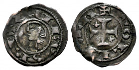 Kingdom of Castille and Leon. Alfonso I (1109-1126). Obol. Toledo. (Bautista-No cita). Anv.: ANFVS REX. Rev.: + TOLE ꓕ A. Ve. 0,42 g. Rare variant wit...