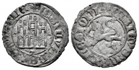 Kingdom of Castille and Leon. Enrique III (1390-1406). Noven. Toledo. (Bautista-781.1). Ve. 0,85 g. Castle between roundels. VF. Est...25,00. 


 S...