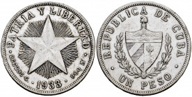 Cuba. 1 peso. 1933. (Km-15.2). Ag. 26,61 g. Cleaned. Choice VF. Est...30,00. 


 SPANISH DESCRIPTION: Cuba. 1 peso. 1933. (Km-15.2). Ag. 26,61 g. L...