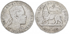 Ethiopia. Menelik II. 1 birr. 1895. A. (Km-5). Ag. 27,76 g. Almost F/F. Est...35,00. 


 SPANISH DESCRIPTION: Ethiopía. Menelik II. 1 birr. 1895. A...